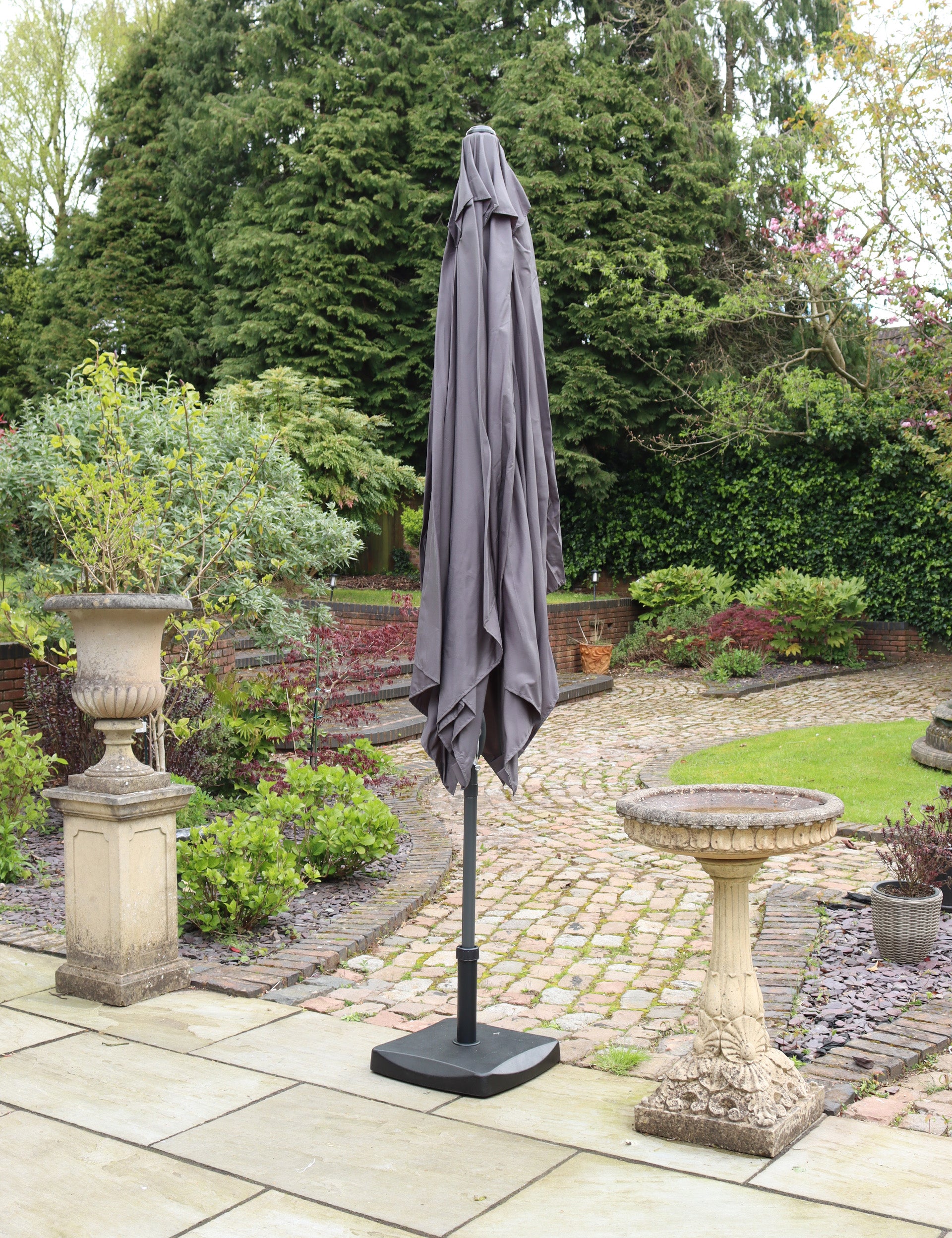Crank and Tilt Rectangular Parasol - Grey