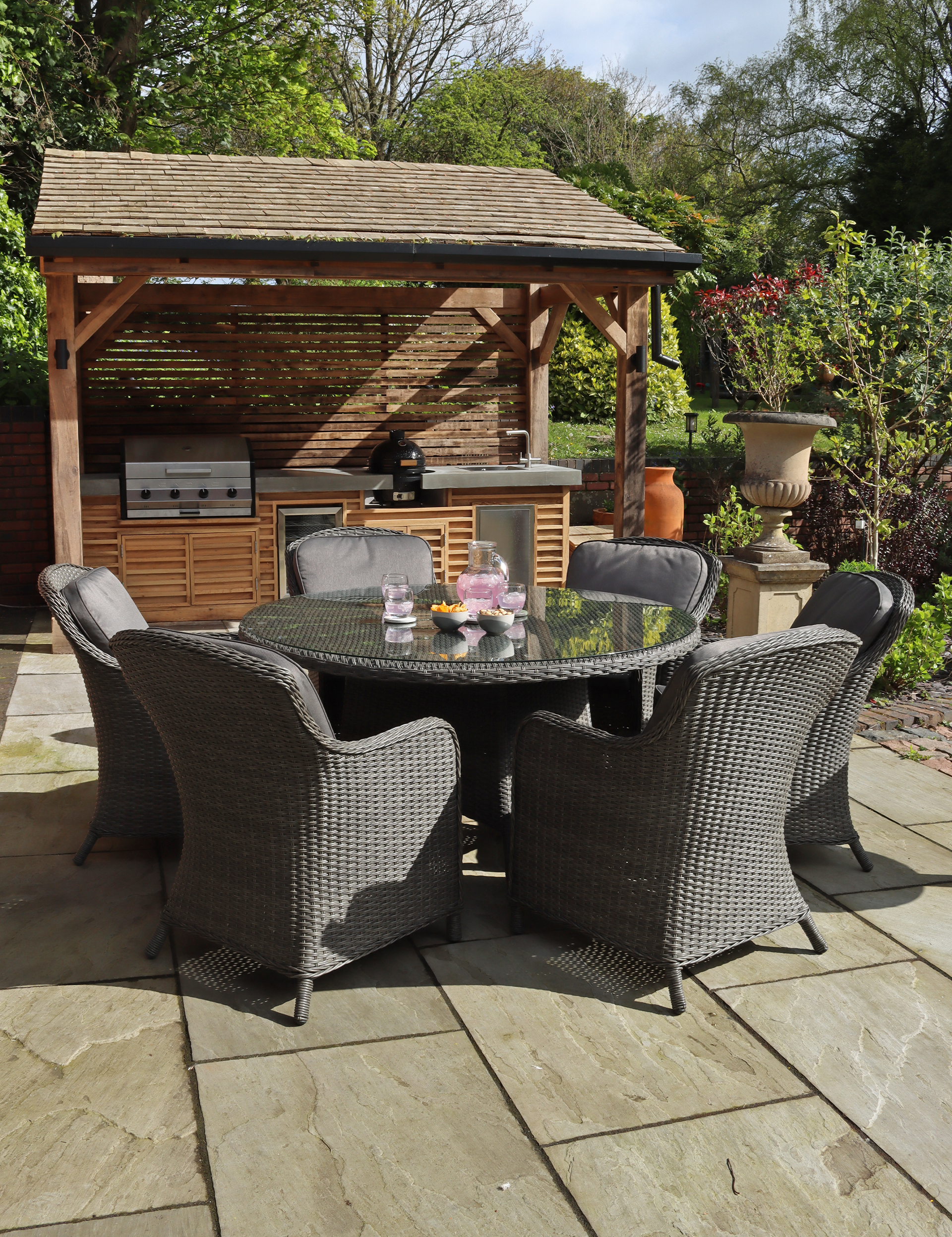 Paris 6 Seater Round Imperial Dining Set