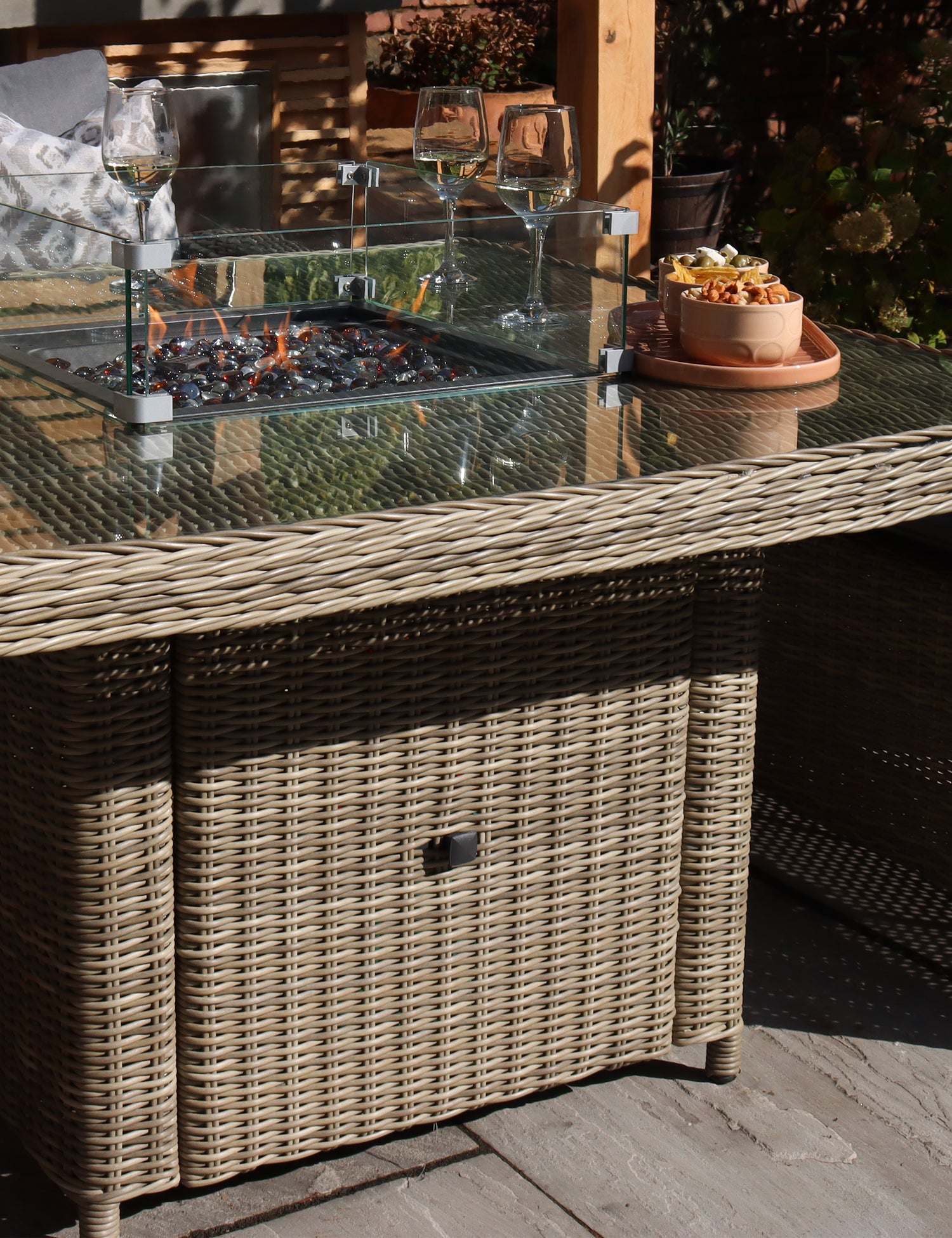 Wentworth 8 Seater Deluxe Modular Corner Dining & Lounging Set with Square Fire Pit Table