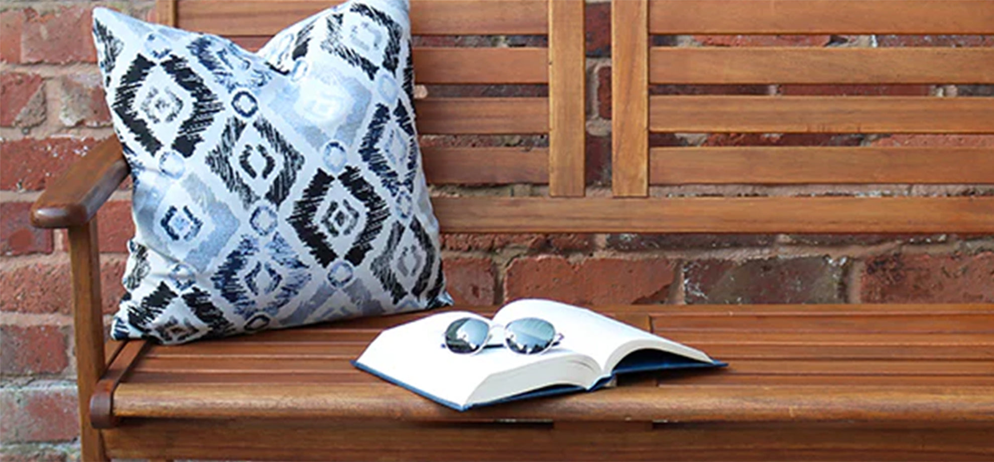 Image of Traditional Garden Furniture