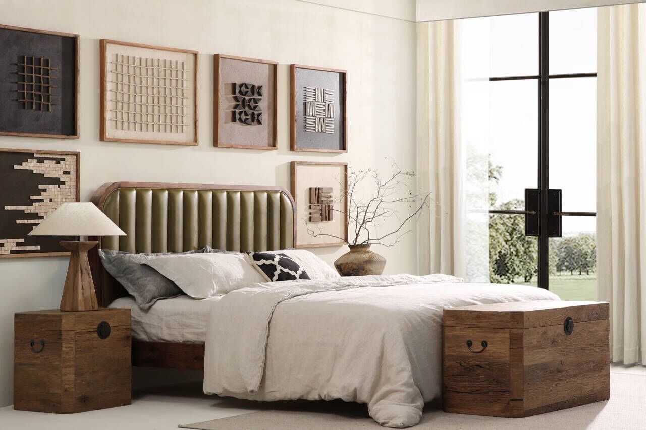 Image of Reclaimed Oak Bedside Trunk