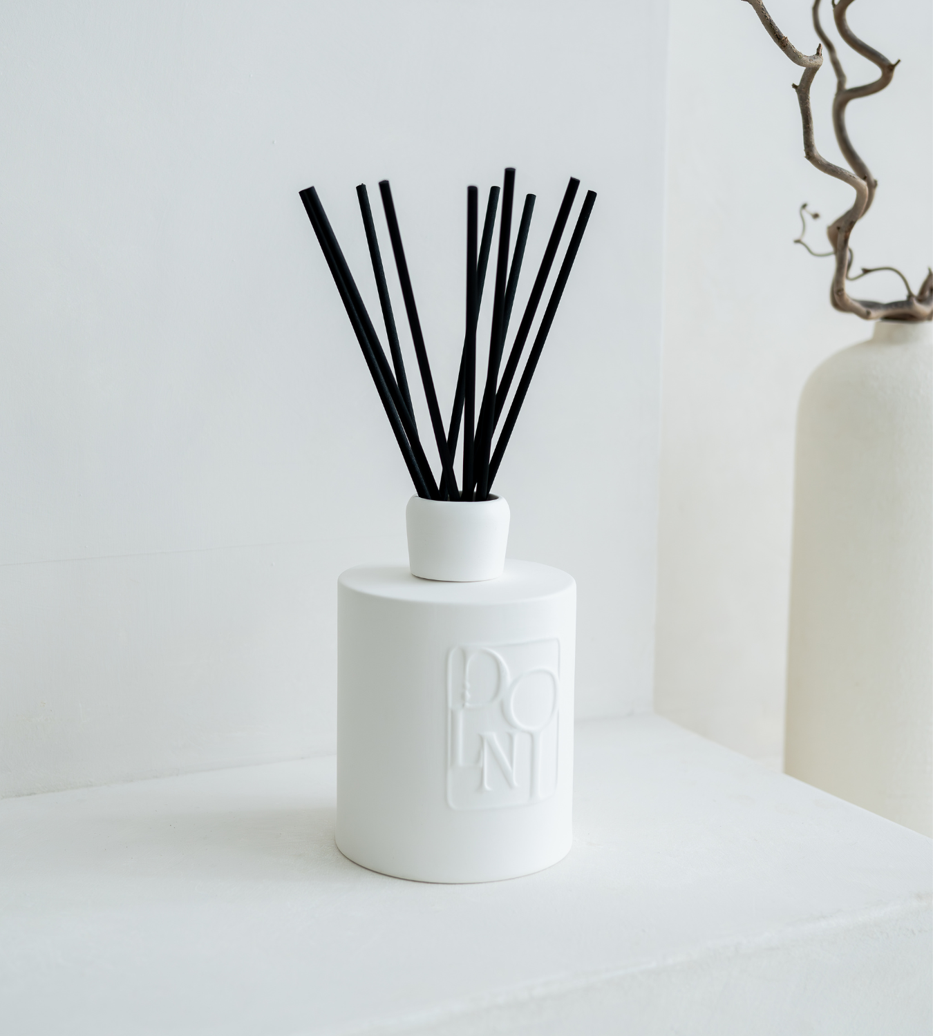 Image of Dolni 1500ml Reed Diffuser Replacement Reeds