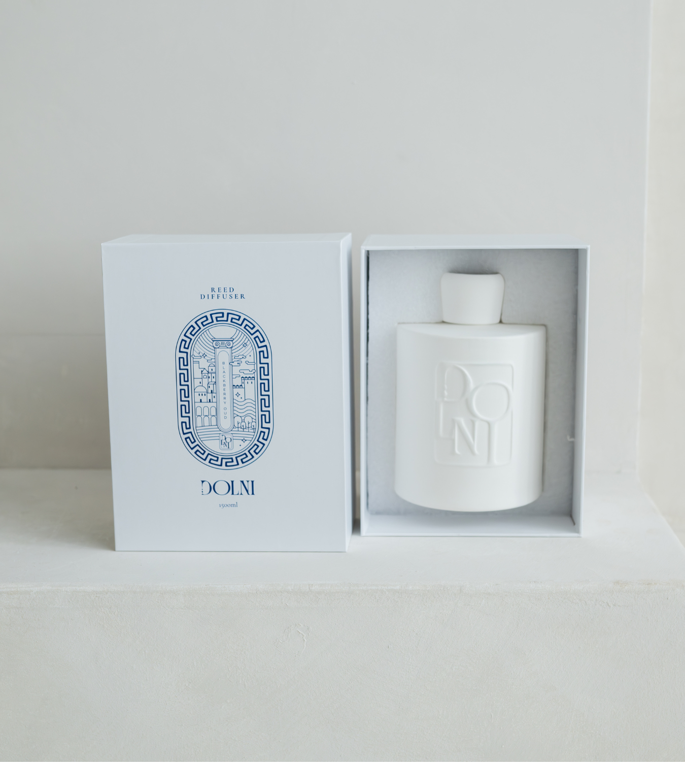 Image of Dolni XL Blackberry Oud Reed Diffuser