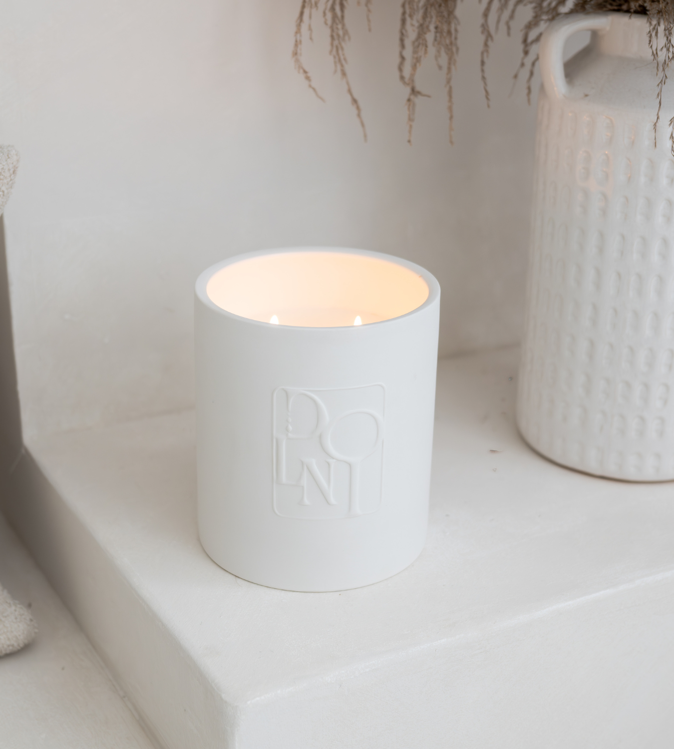 Image of Dolni XL Amber & Patchouli Candle