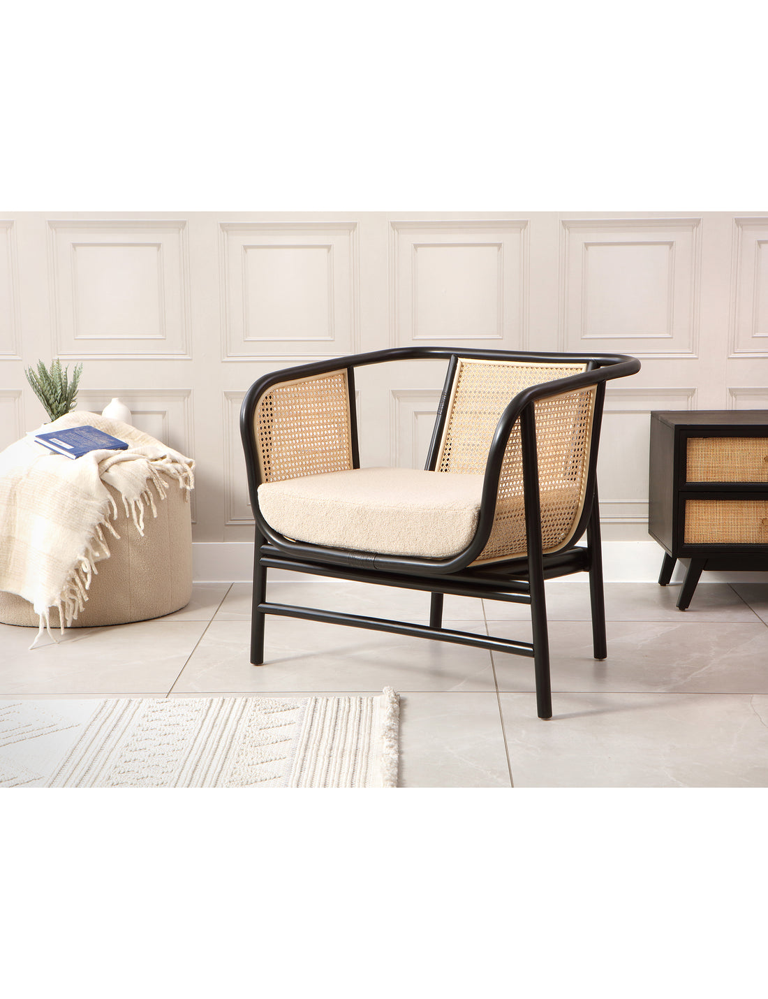 Antibes Black Rattan Boucle Lounge Chair