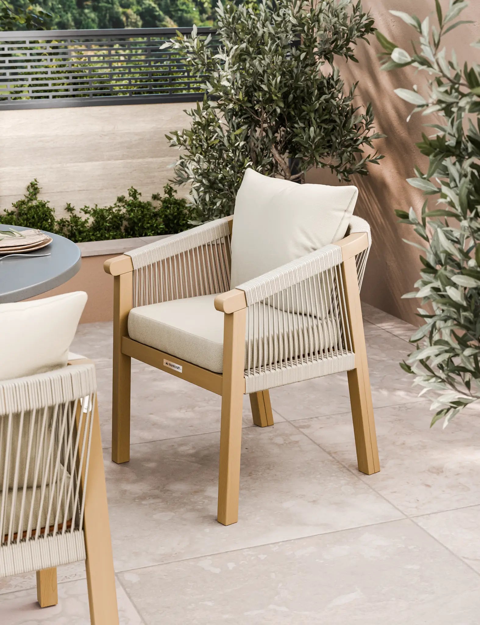 Luna 4 Seater Round Concrete Table Dining Set with Roma Rope Dining Chairs