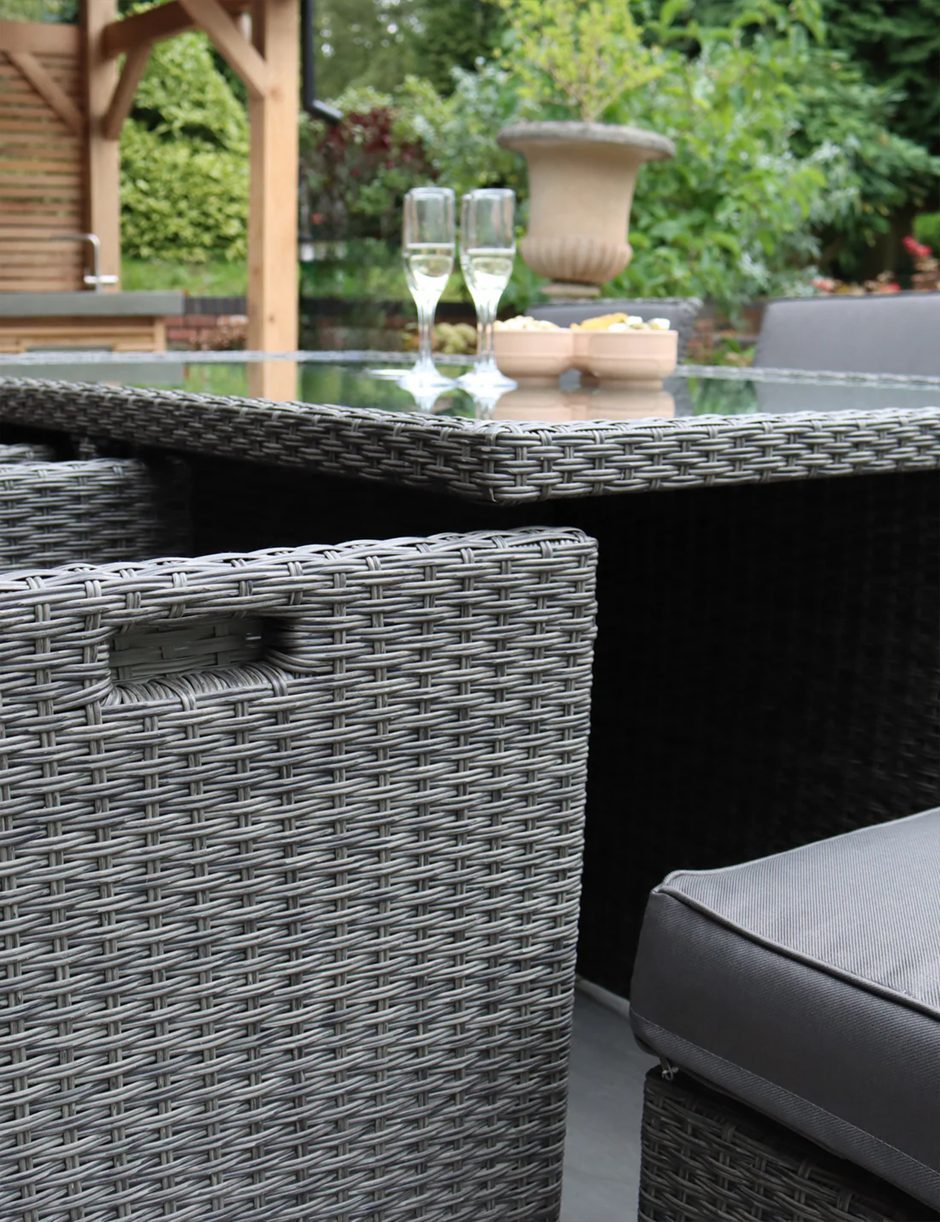 Paris 8 Seater Cube Dining Set