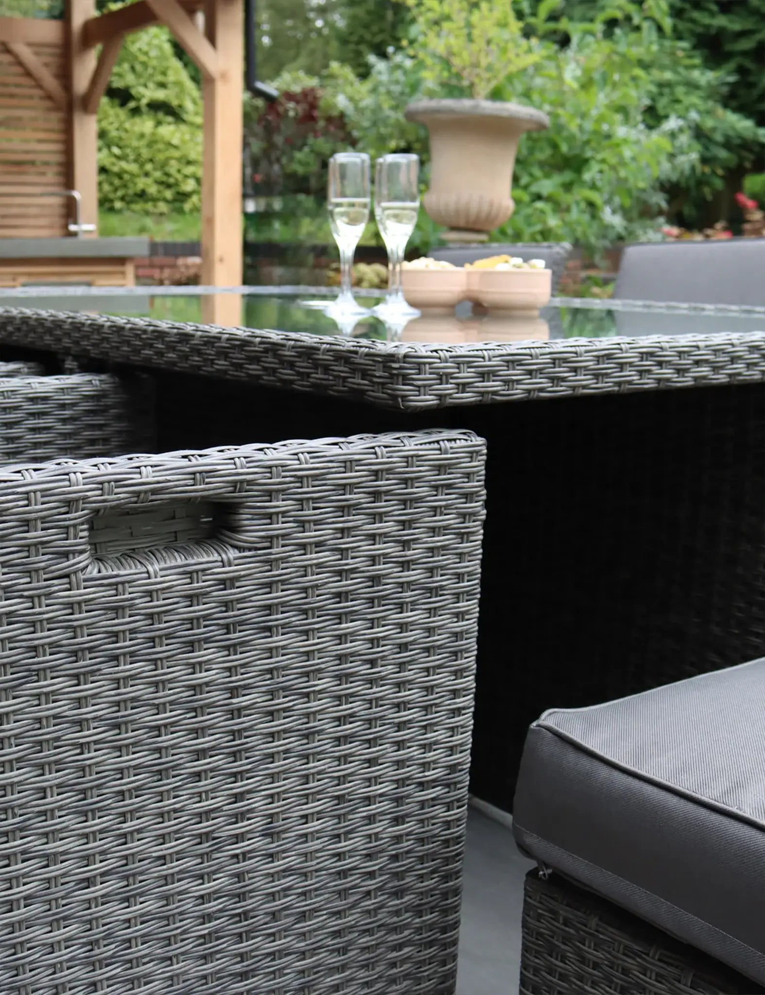 Image of Paris 10 Seater Cube Dining Set