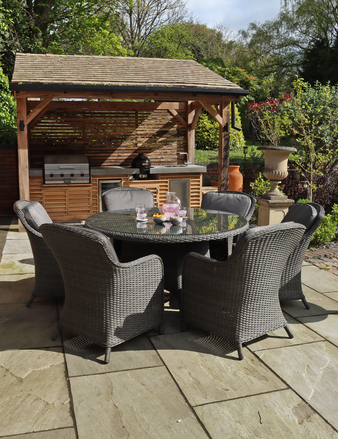 Paris 6 Seater Round Imperial Dining Set