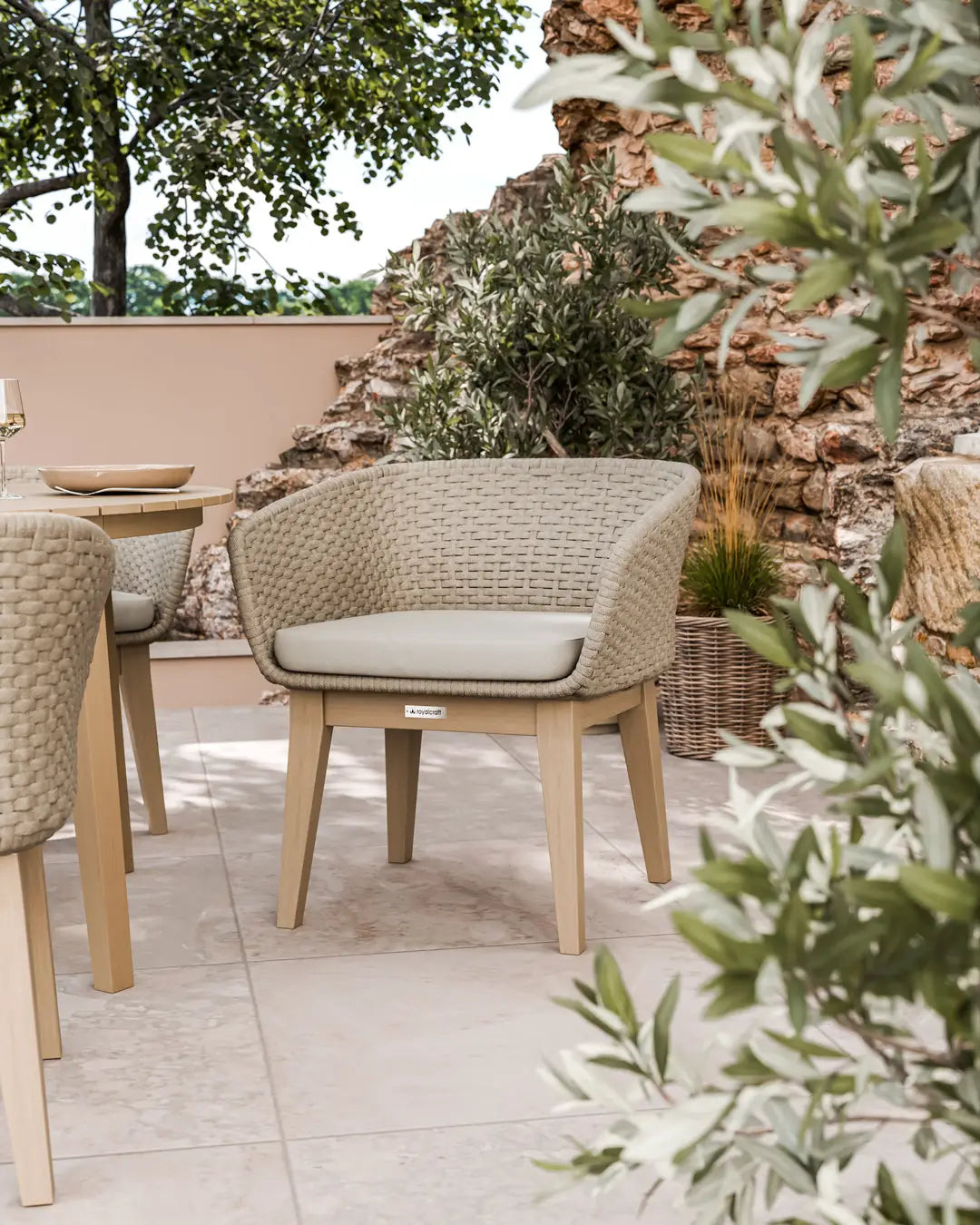 Image of Roma 4 Seater Round Sunray with Terrazzo Insert Dining Set with Eden Dawn Chairs