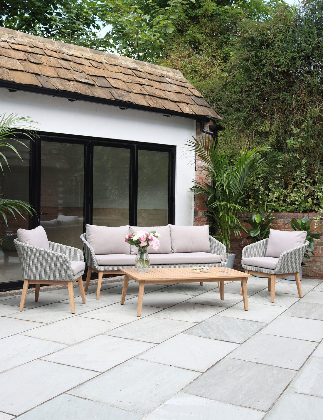Sol 5 Seater Lounge Set with Rectangular Coffee Table