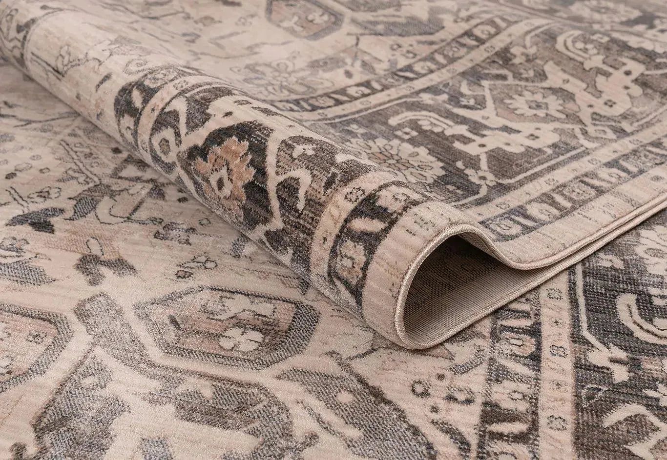 Image of Suzan Rug