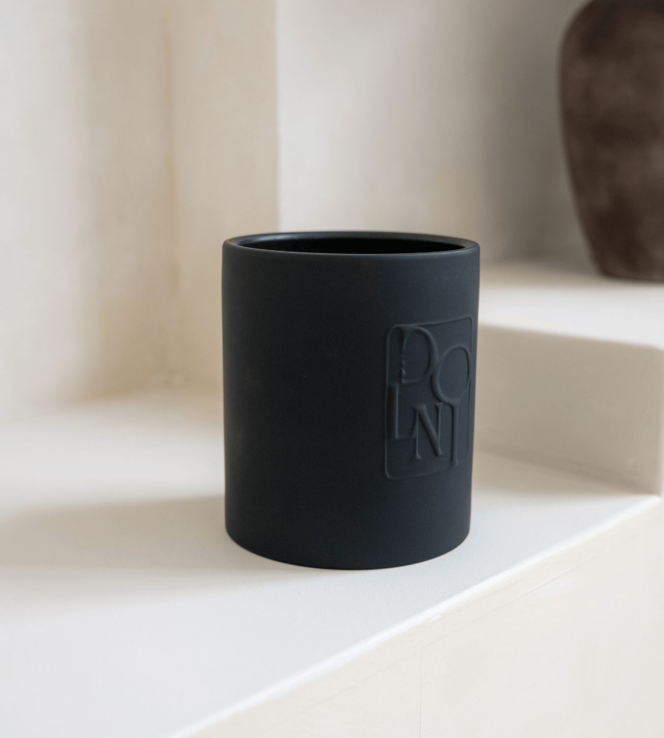 Image of Dolni XL Tuberose & Sandalwood Candle