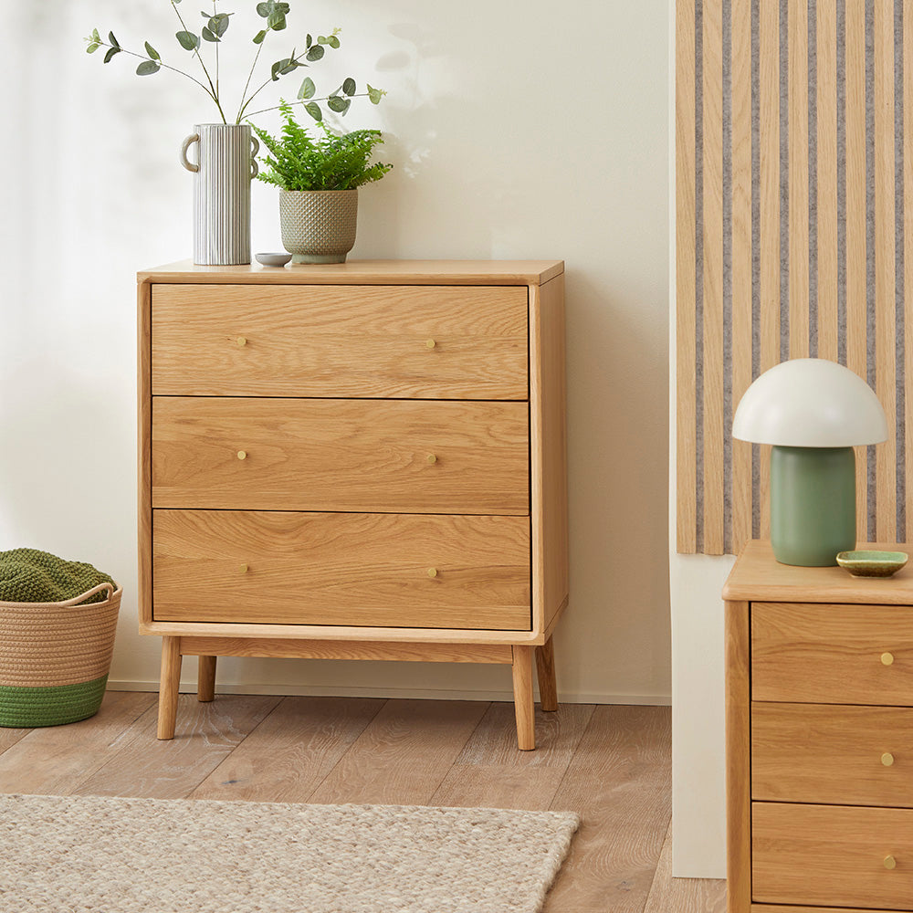 Image of Wright Oak Chest of 3 Drawers