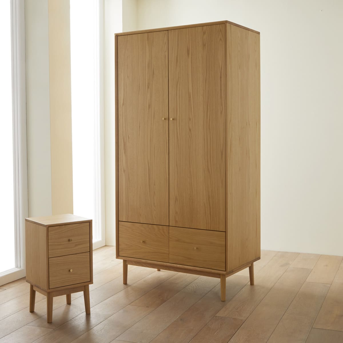 Image of Wright Narrow Oak Bedside Table