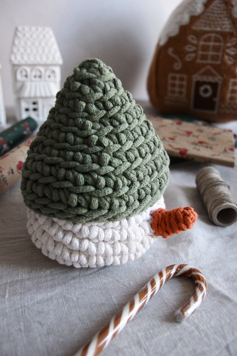 Image of Crochet Snowman Basket | SAGE