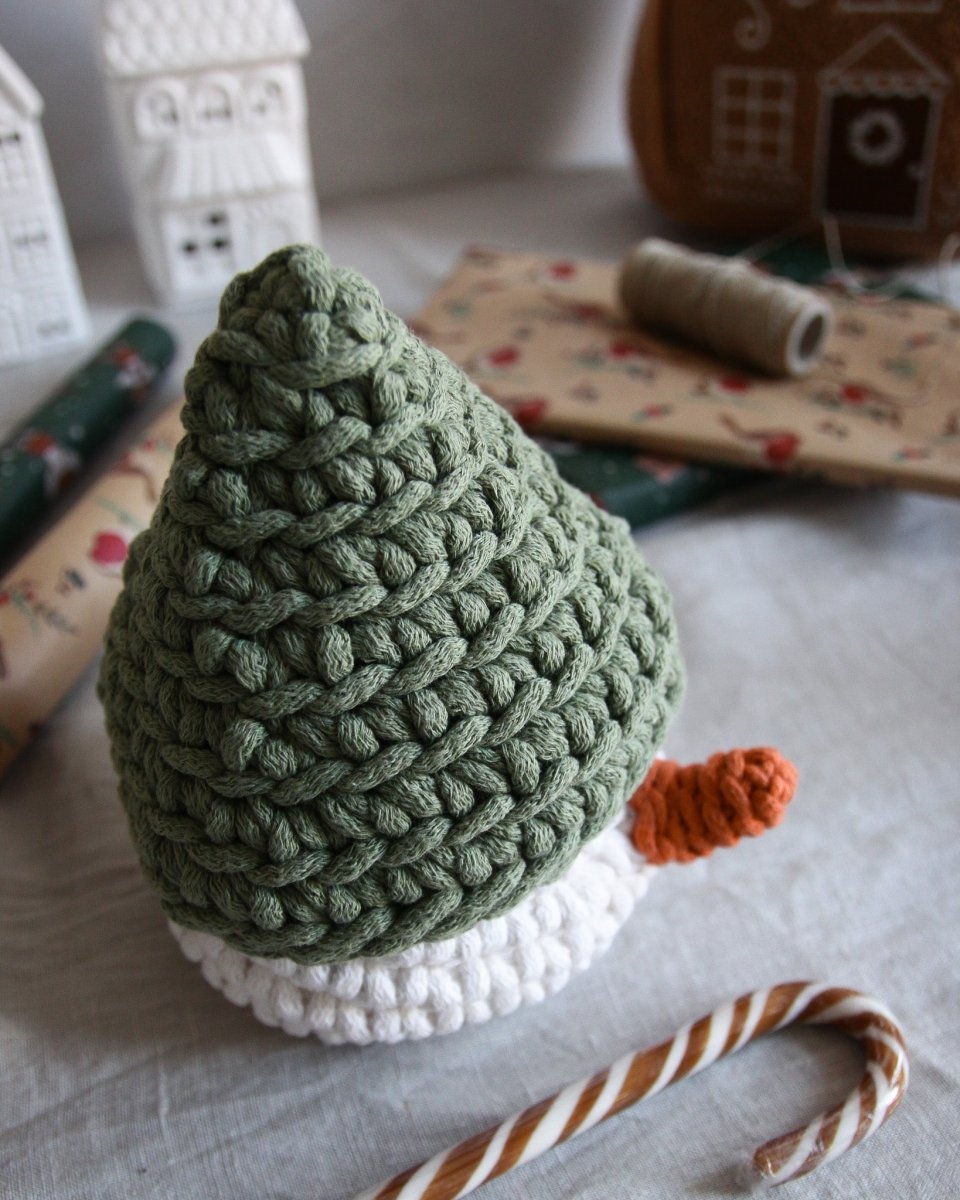 Image of Crochet Snowman Basket | SAGE