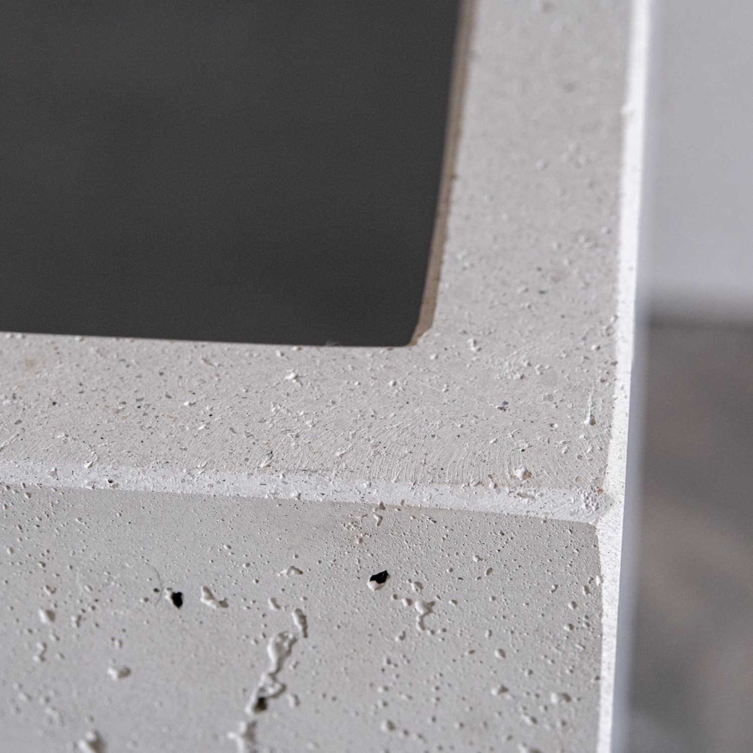 Image of Cubrosa | White Mist – 40cm Medium Square Concrete Planter – 38L Outdoor Indoor Pot