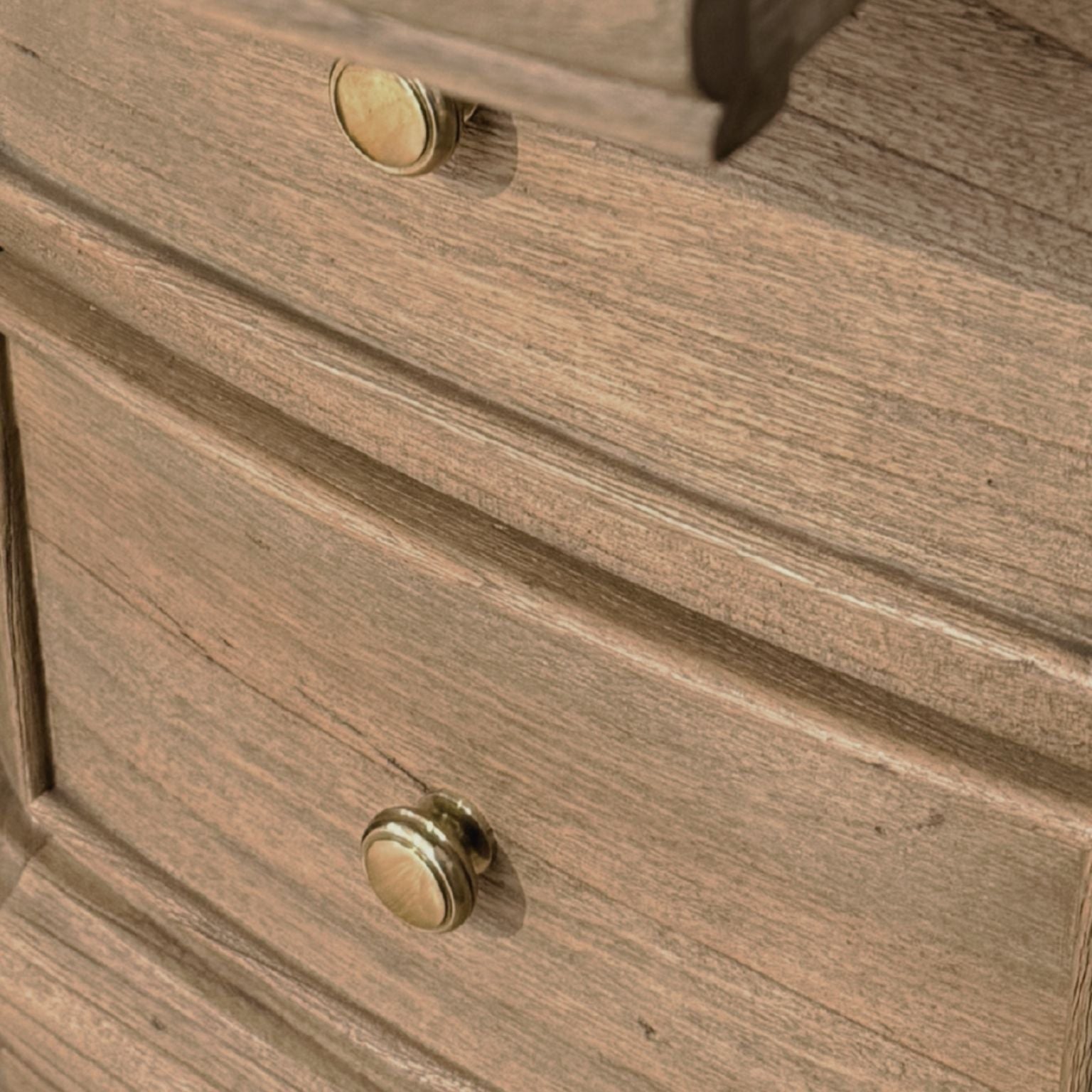 Image of Fulbrook Oak 3 Drawer Bedside Table