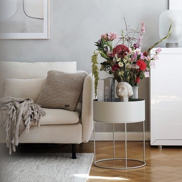 Image of Knitted square cushion | BEIGE