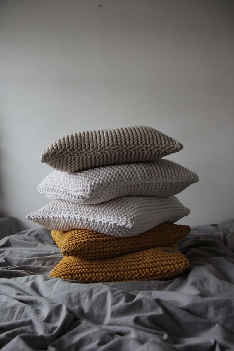 Image of Knitted square cushion | BEIGE