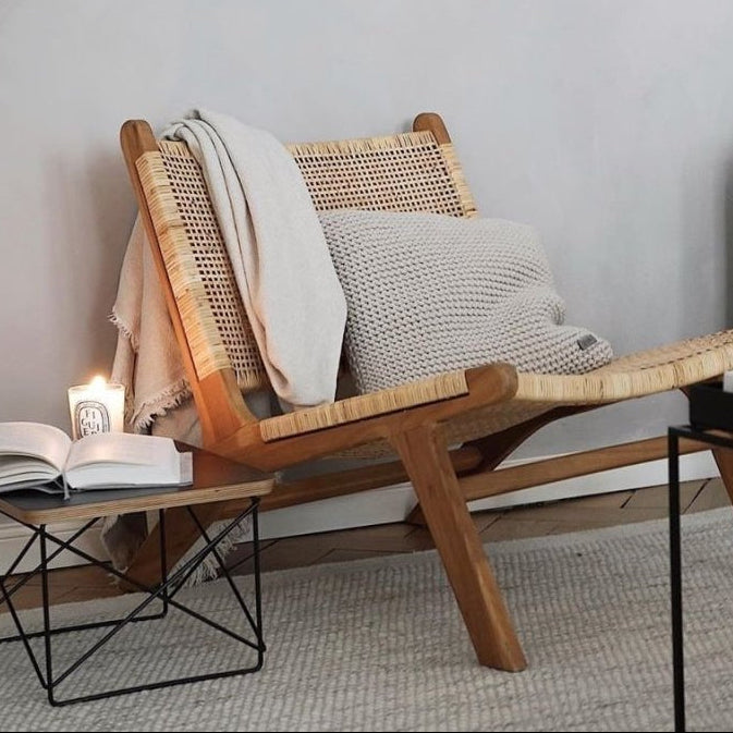 Image of Knitted square cushion | BEIGE