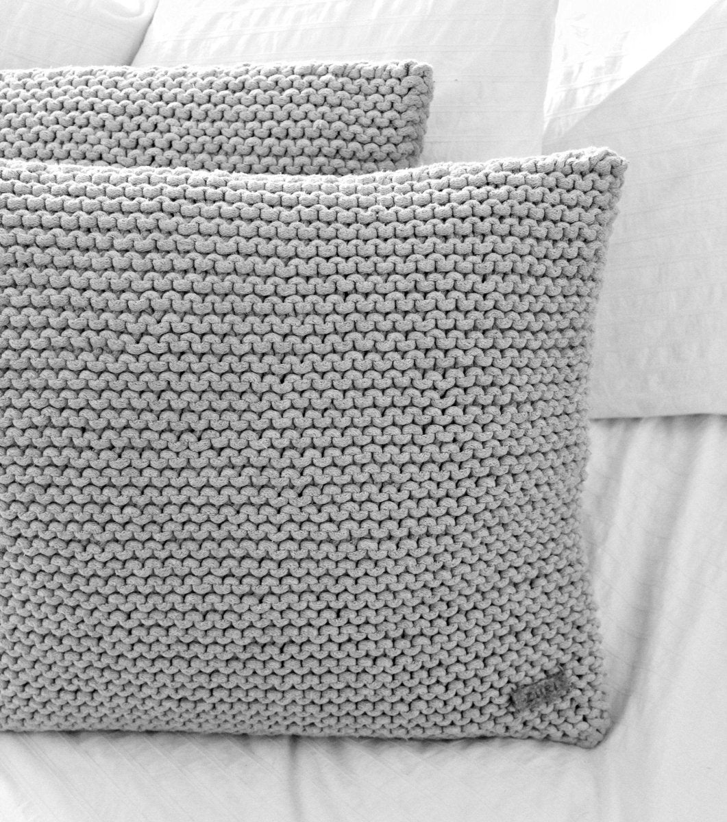 Image of Knitted square cushion | LIGHT GREY