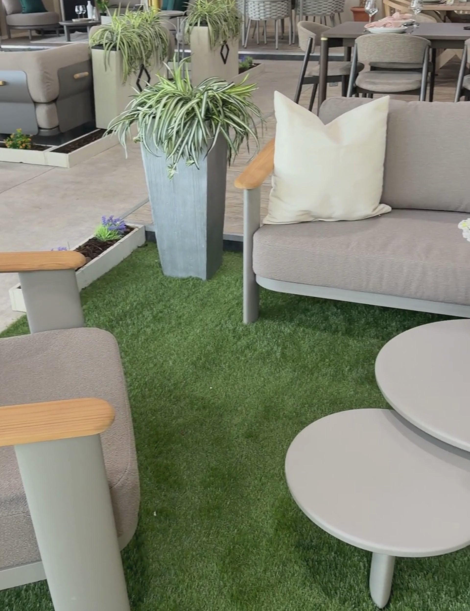 Image of NAIA 5 Seater Lounging Set with Coffee Table