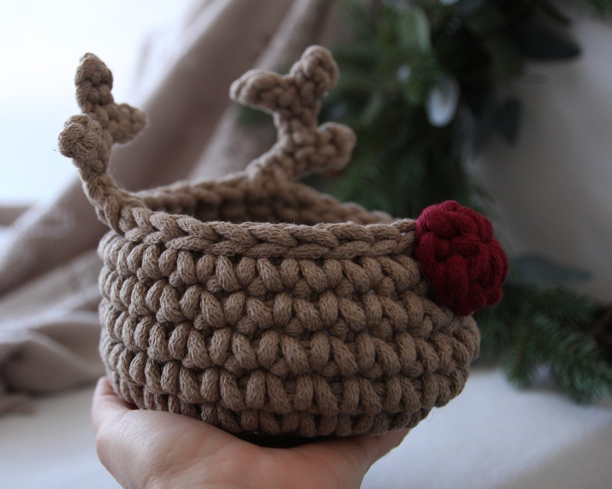 Image of Reindeer basket | mocha